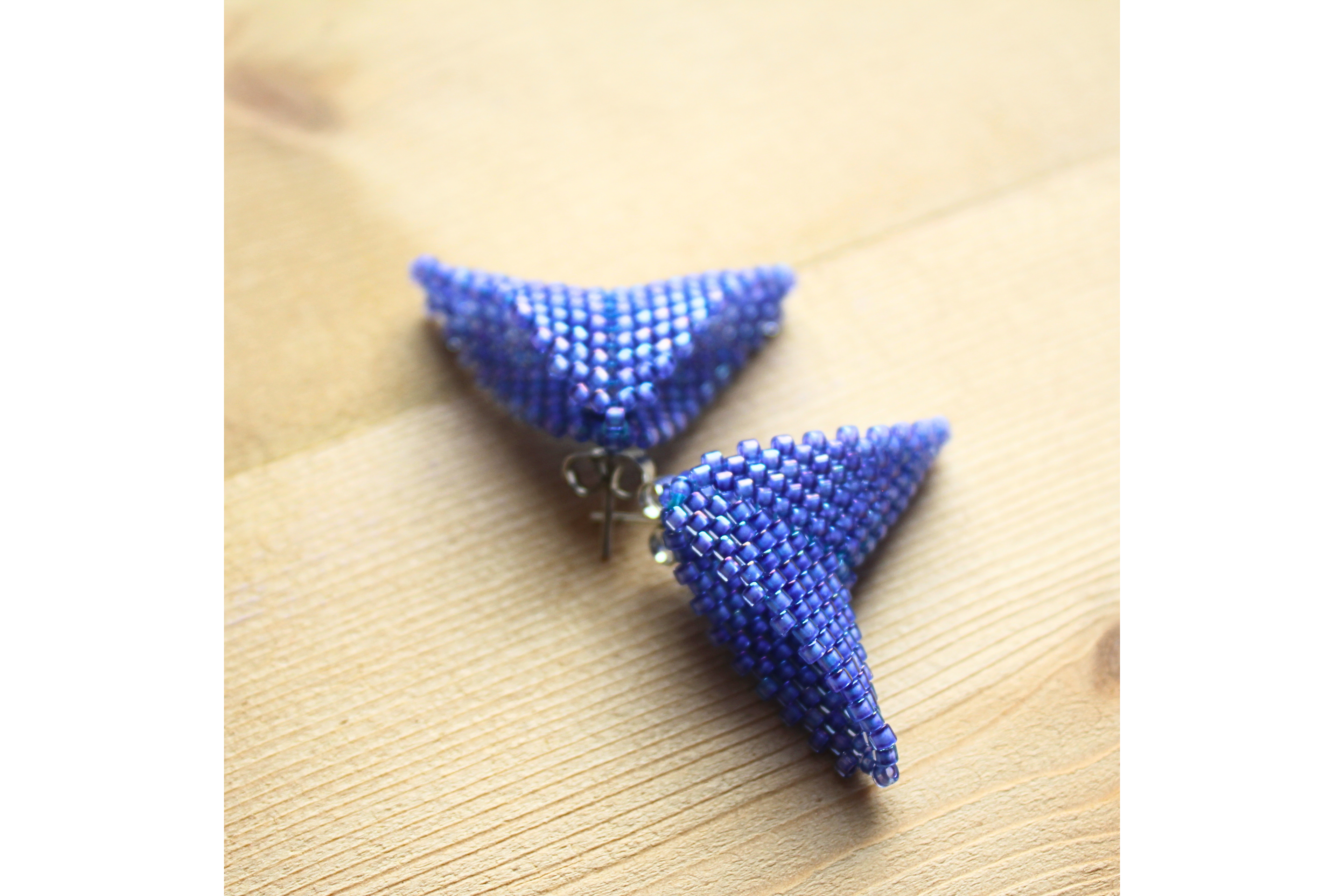 Sapphire Mini Moth