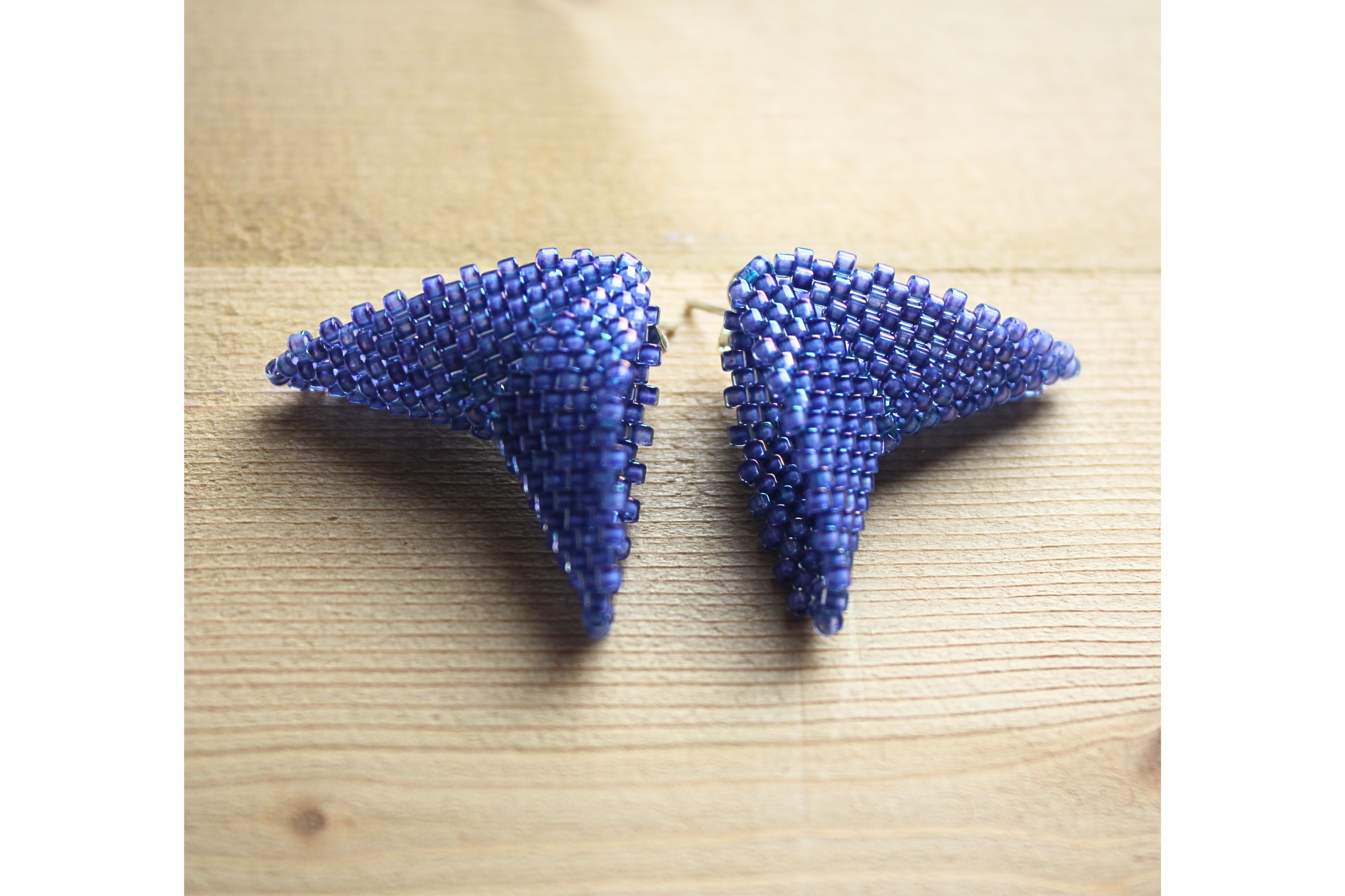 Sapphire Mini Moth